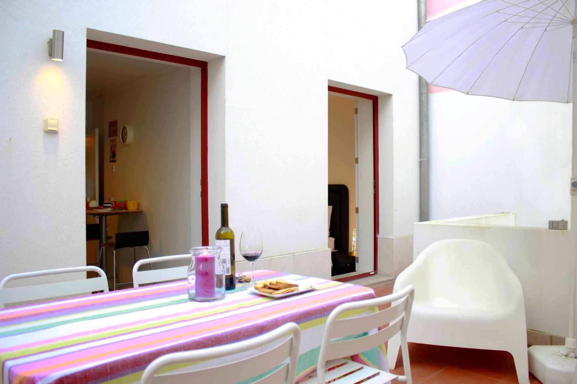 Joivy Modern 1-Bed Apt With Terrace, Moments From Sao Bento Palace Lizbona Zewnętrze zdjęcie